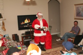 2012-12-24 057 Christmas Eve at T&S.jpg